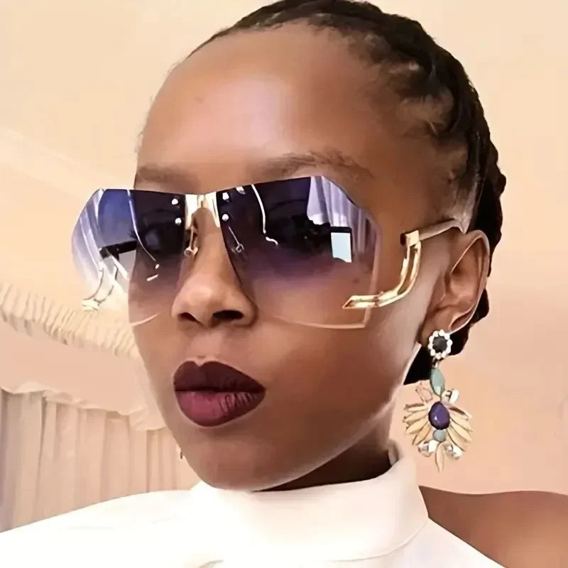 Designer Big Frame Square Sunglasses – Trendy Mirror Gradient UV400 Shades for Men & Women - Image 3